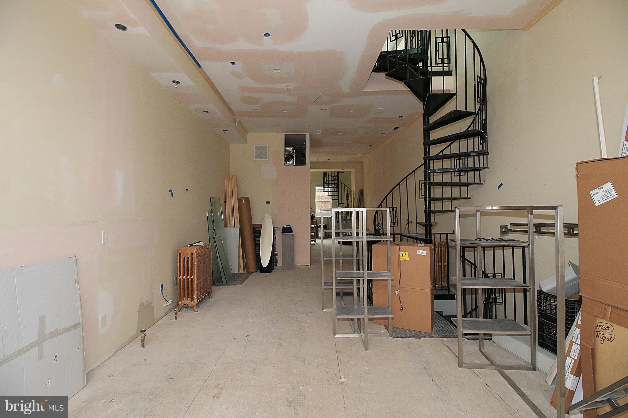 2013 Bunker Hill Road Northeast Washington, DC 20018 - Photo 3 of 13 Interior (General)