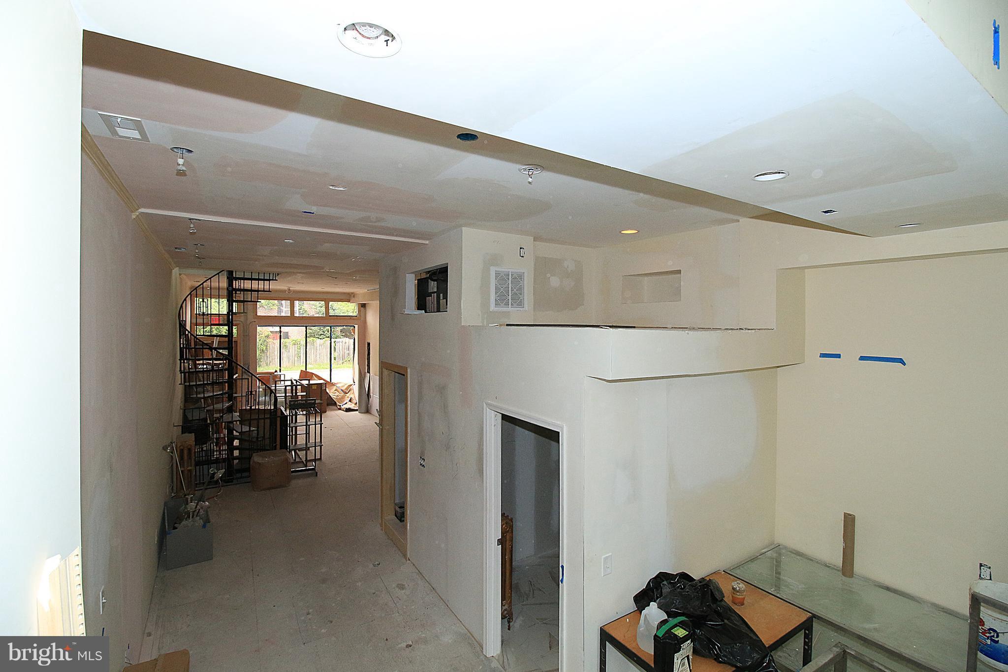 2013 Bunker Hill Road Northeast Washington, DC 20018 - Photo 5 of 13 Interior (General)