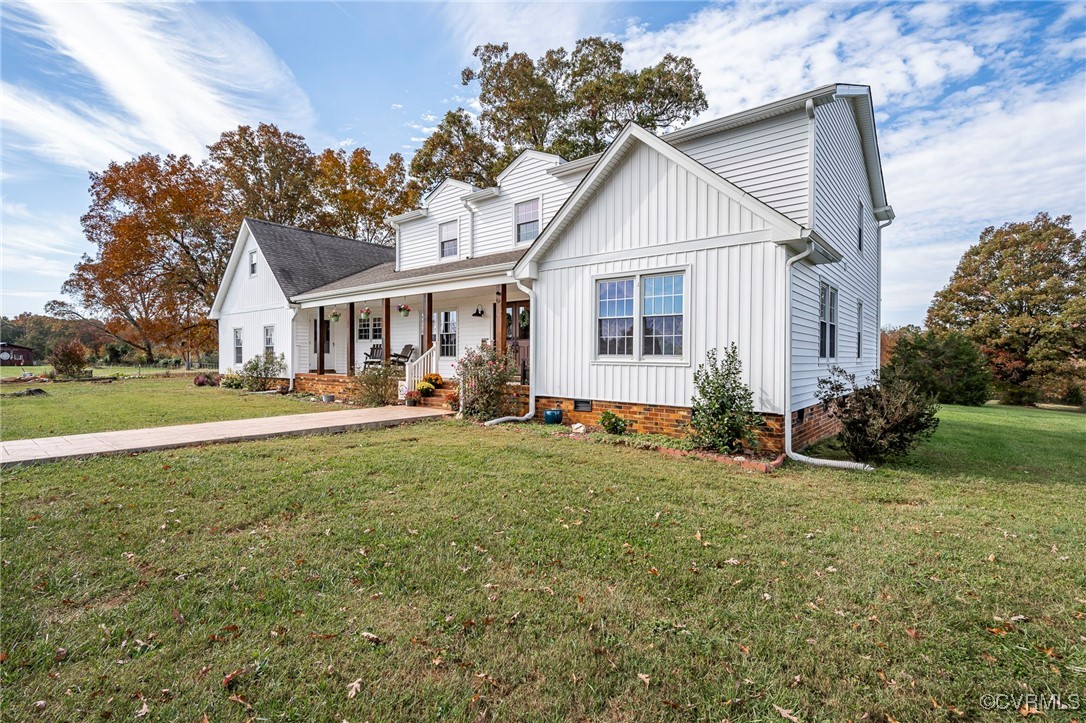 3830 Leabough Road Goochland, VA 23063 - Photo 2 of 47 Exterior view, front of home