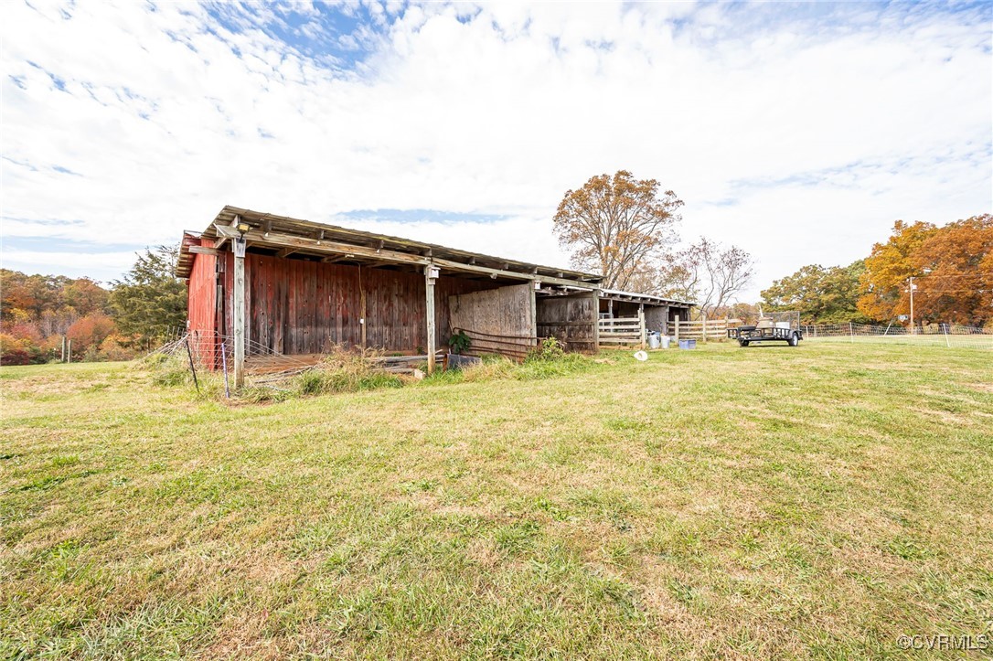 3830 Leabough Road Goochland, VA 23063 - Photo 40 of 47 Barn