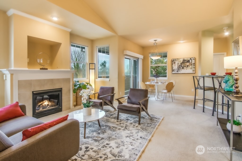 1500 South 18th Street, Unit F201 Renton, WA 98055 - Photo 4 of 22 Gallery Image 4
