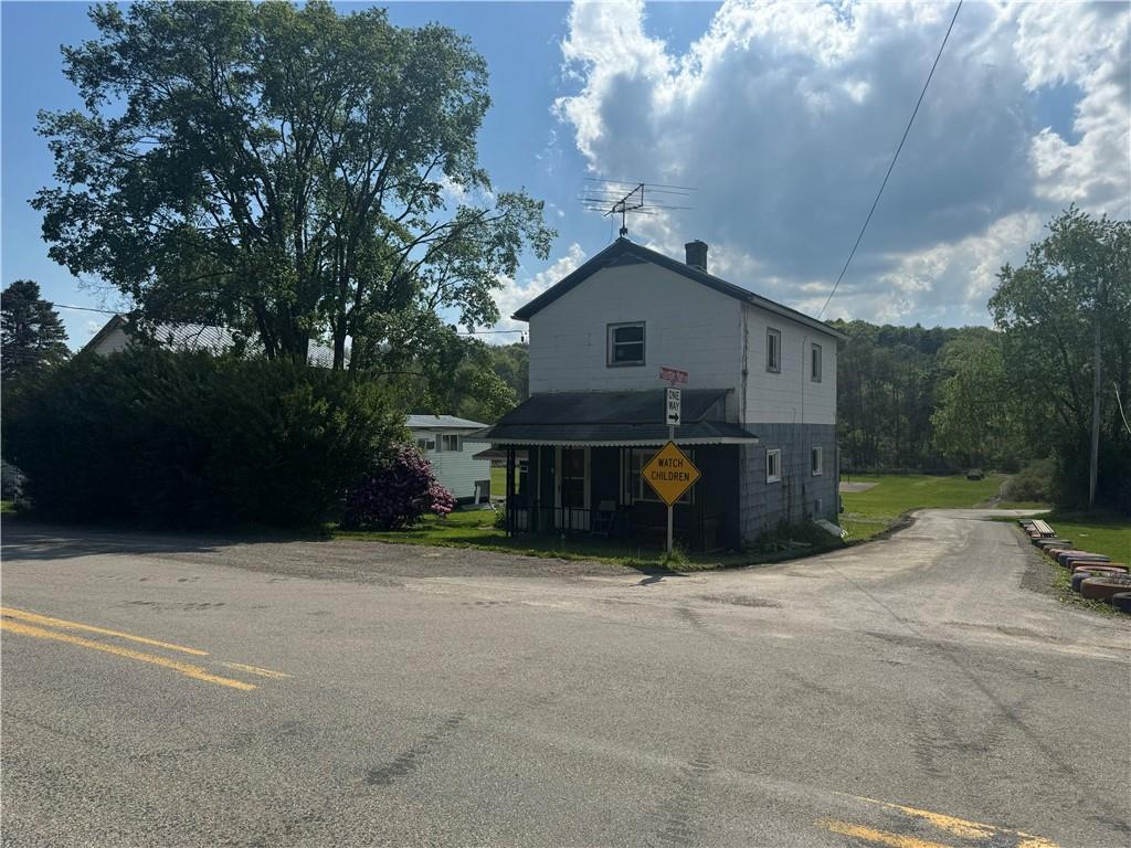 2344 McIntyre Road McIntyre, PA 15756 - Photo 3 of 34