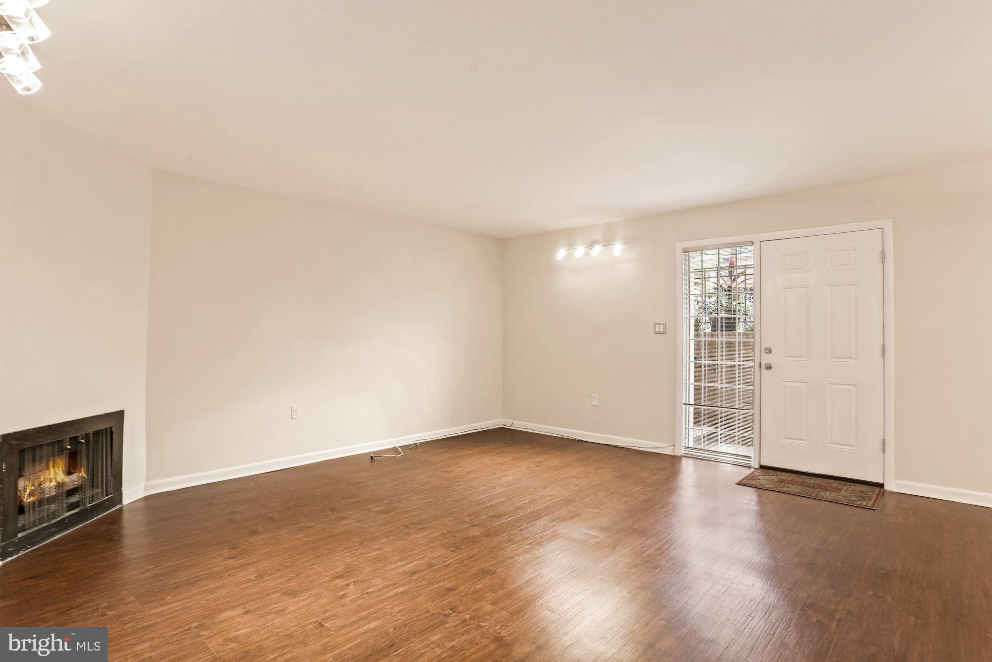 1970 Naylor Road Southeast, Unit 24 Washington, DC 20020 - Photo 11 of 33 Living Room View 3