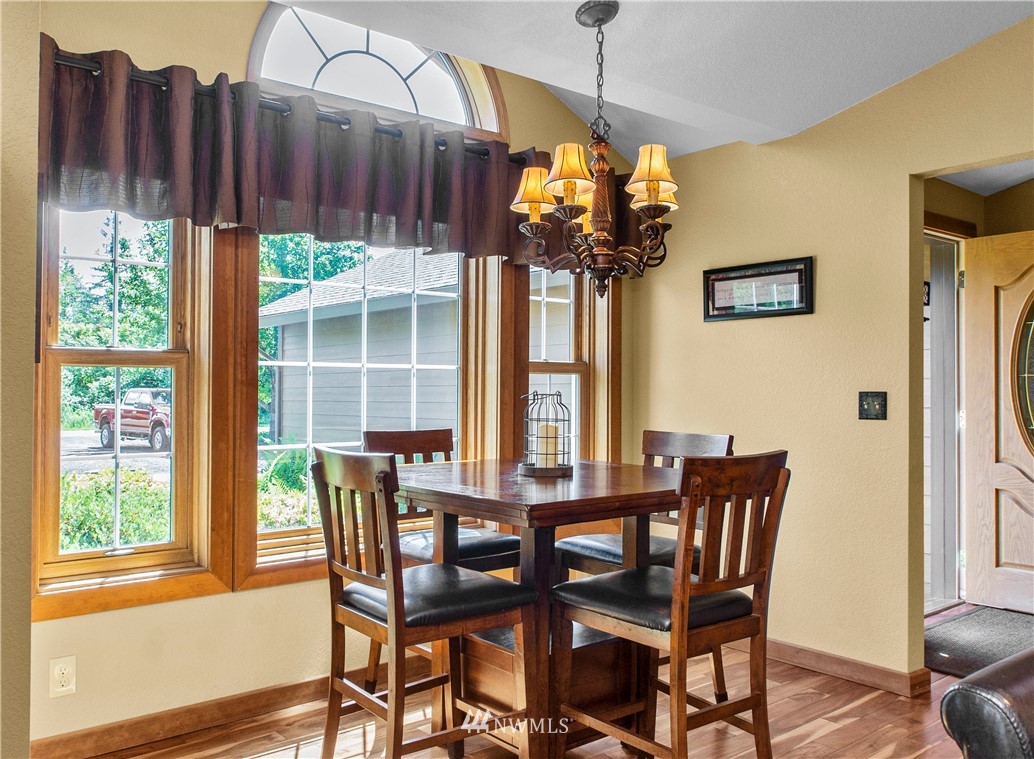 8025 Fairview Road Southwest Olympia, WA 98512 - Photo 14 of 35 Gallery Image 14