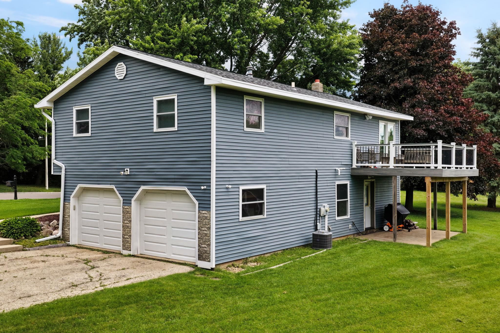 401 Linda Road Mount Horeb, WI 53572 - Photo 28 of 38