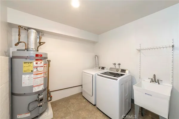 $4,300 | 2800 Plaza Del Amo, Unit 430, Torrance, CA 90503