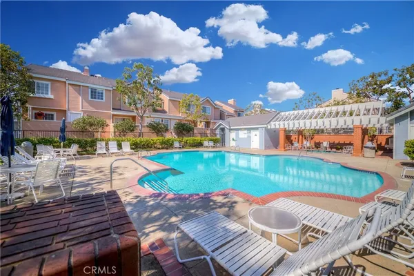 $4,300 | 2800 Plaza Del Amo, Unit 430, Torrance, CA 90503