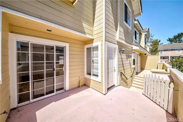 $4,300 | 2800 Plaza Del Amo, Unit 430, Torrance, CA 90503