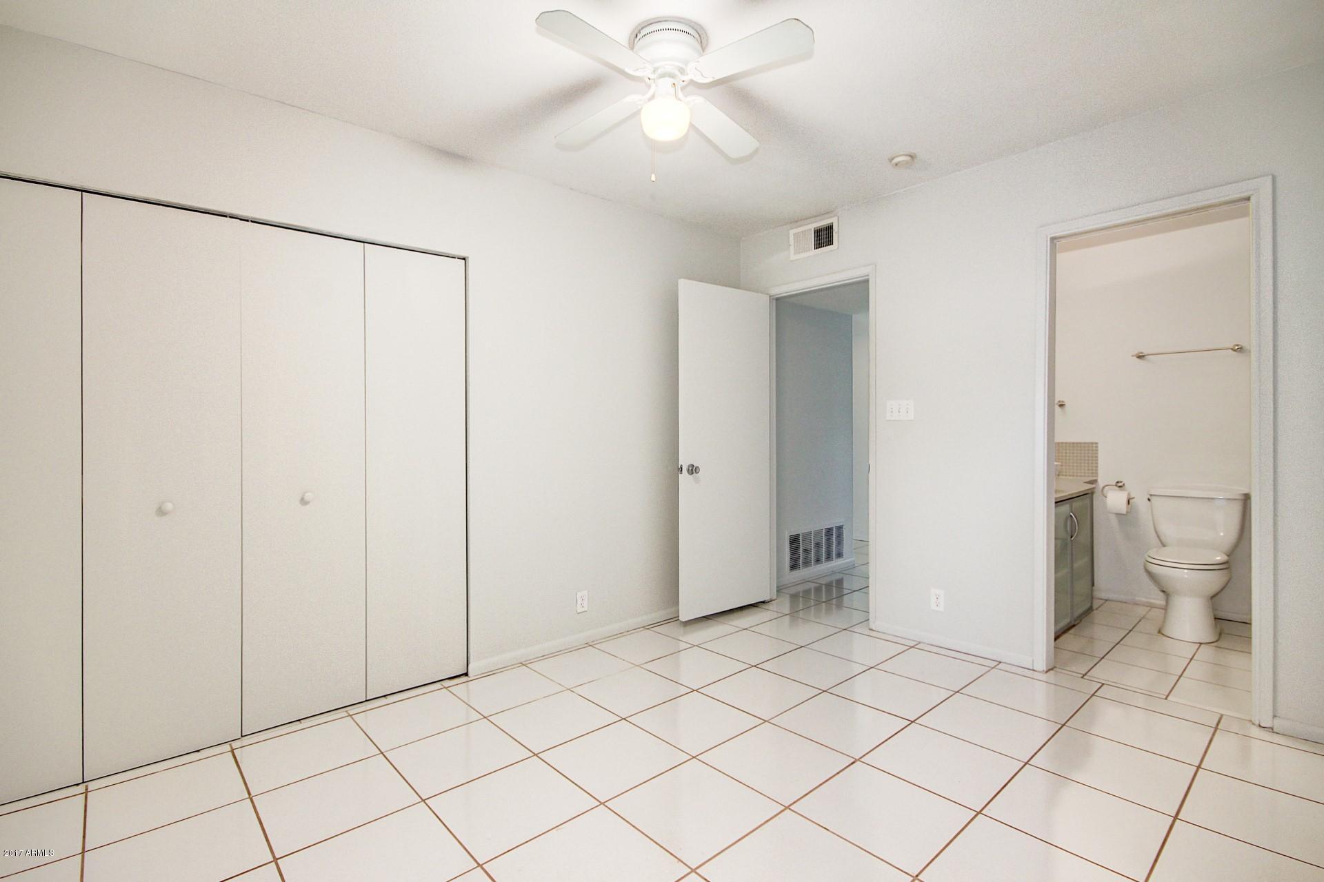 1450 East Bethany Home Road, Unit 18 Phoenix, AZ 85014 - Photo 17 of 27 0017-Bethany Home (17)