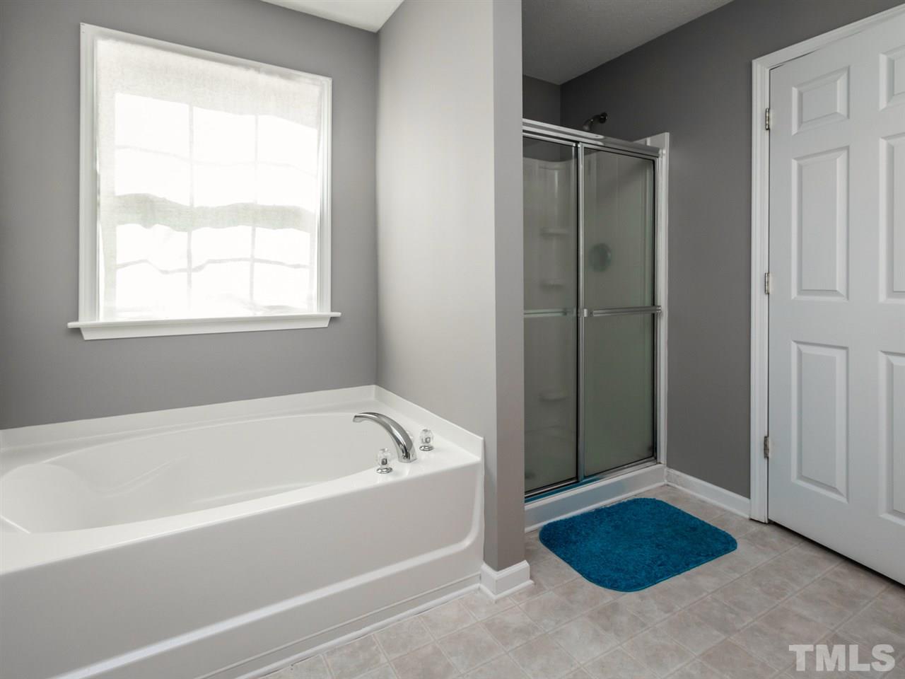 4205 Snowcrest Lane Raleigh, NC 27616 - Photo 17 of 20