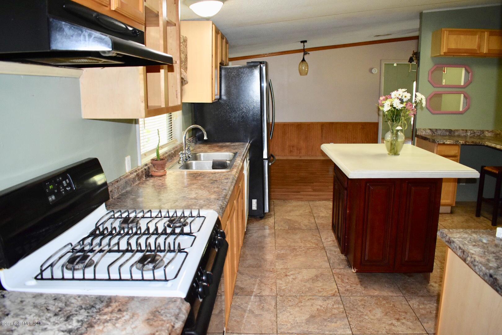 4850 Meadow Green Road Mims, FL 32754 - Photo 5 of 31 DSC_0417