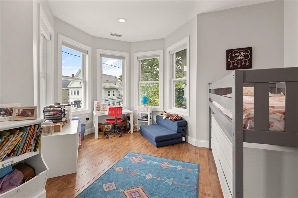22 Radcliffe Road, Unit 2 Somerville, MA 02145 - Photo 7 of 16