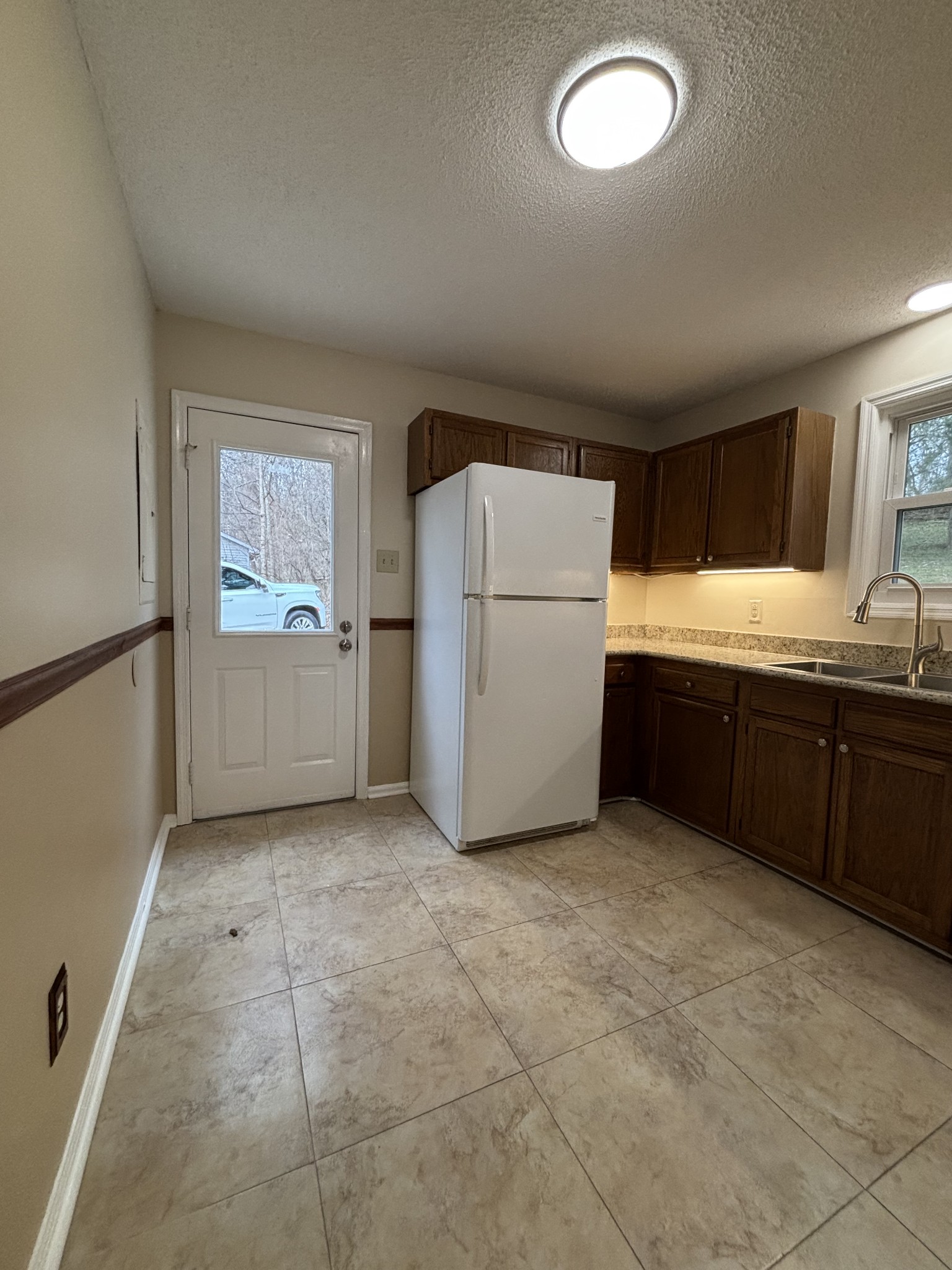 1830 Lowe Street Lewisburg, TN 37091 - Photo 11 of 22