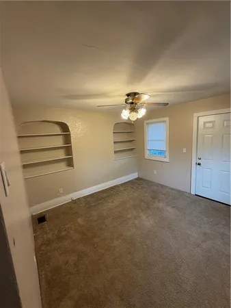 $750 | 20 North Pine Street, Ellsworth, PA 15314