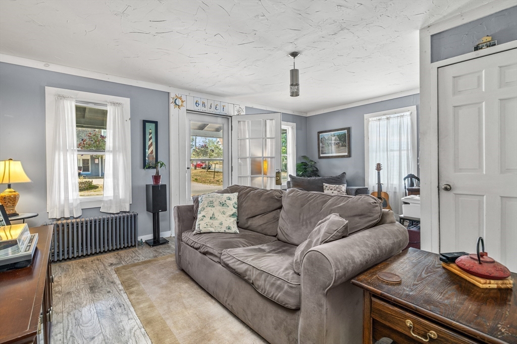 25 Union Avenue Wareham, MA 02558 - Photo 5 of 32 a living room with furniture and a window