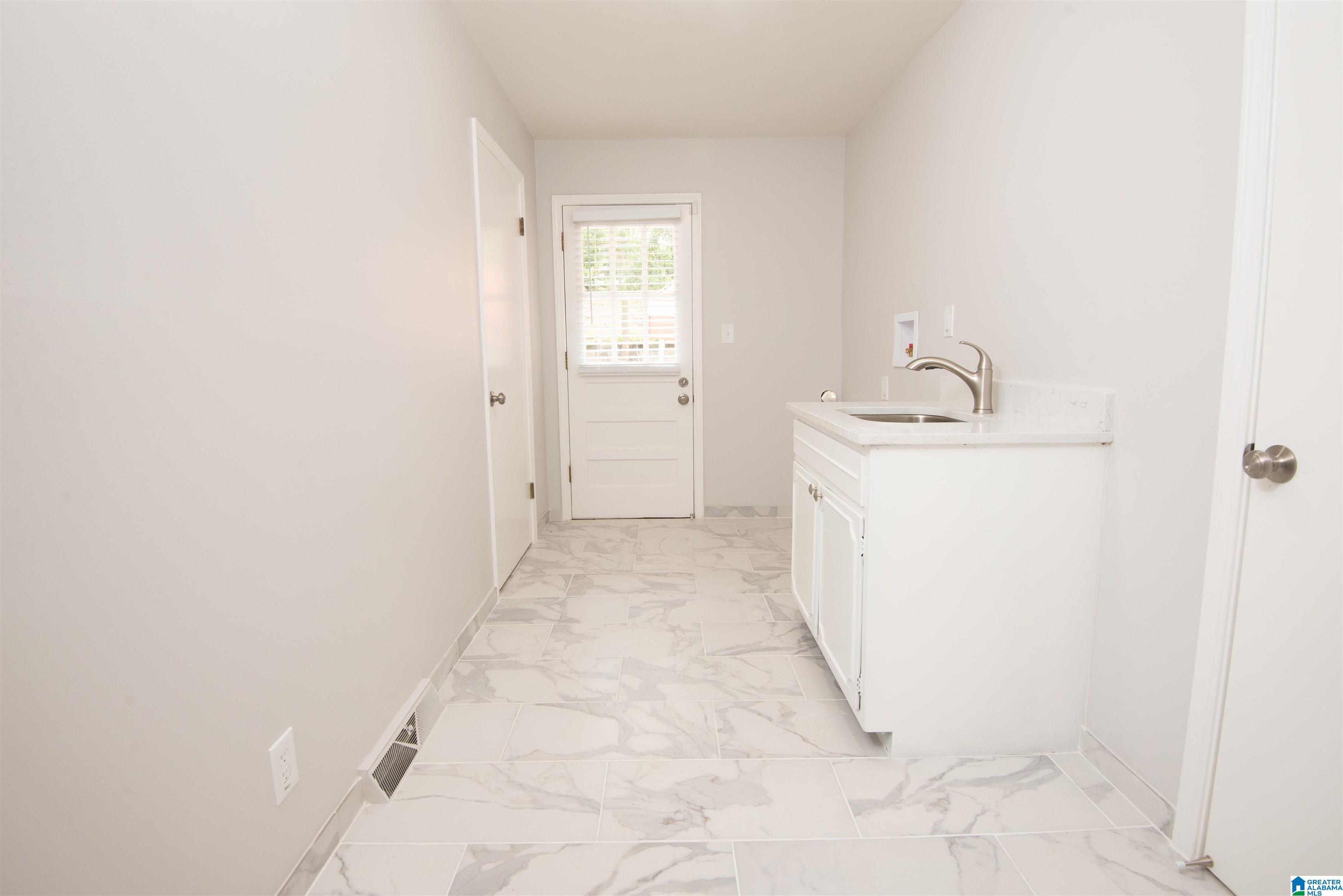 1920 Reed Road Northeast Birmingham, AL 35215 - Photo 23 of 38