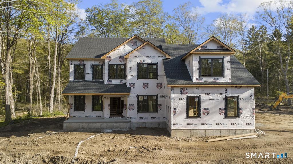 268 Newton Road Woodbridge, CT 06525 - Photo 2 of 15