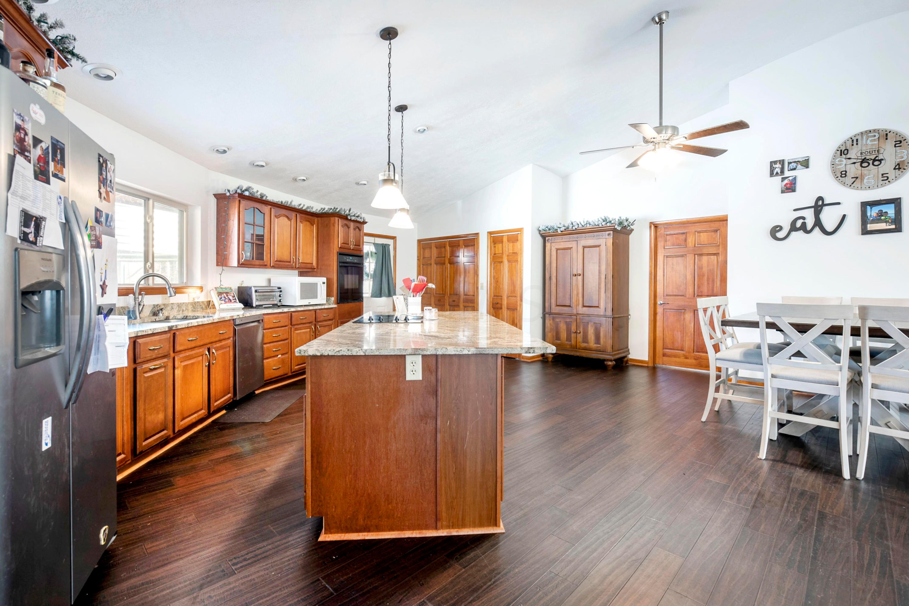 2980 West Point Road Southeast Lancaster, OH 43130 - Photo 8 of 45