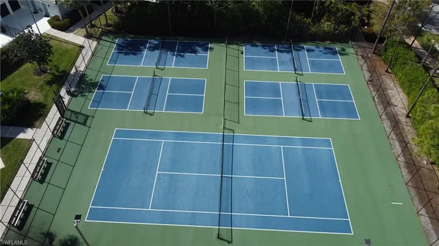 a view of a tennis court