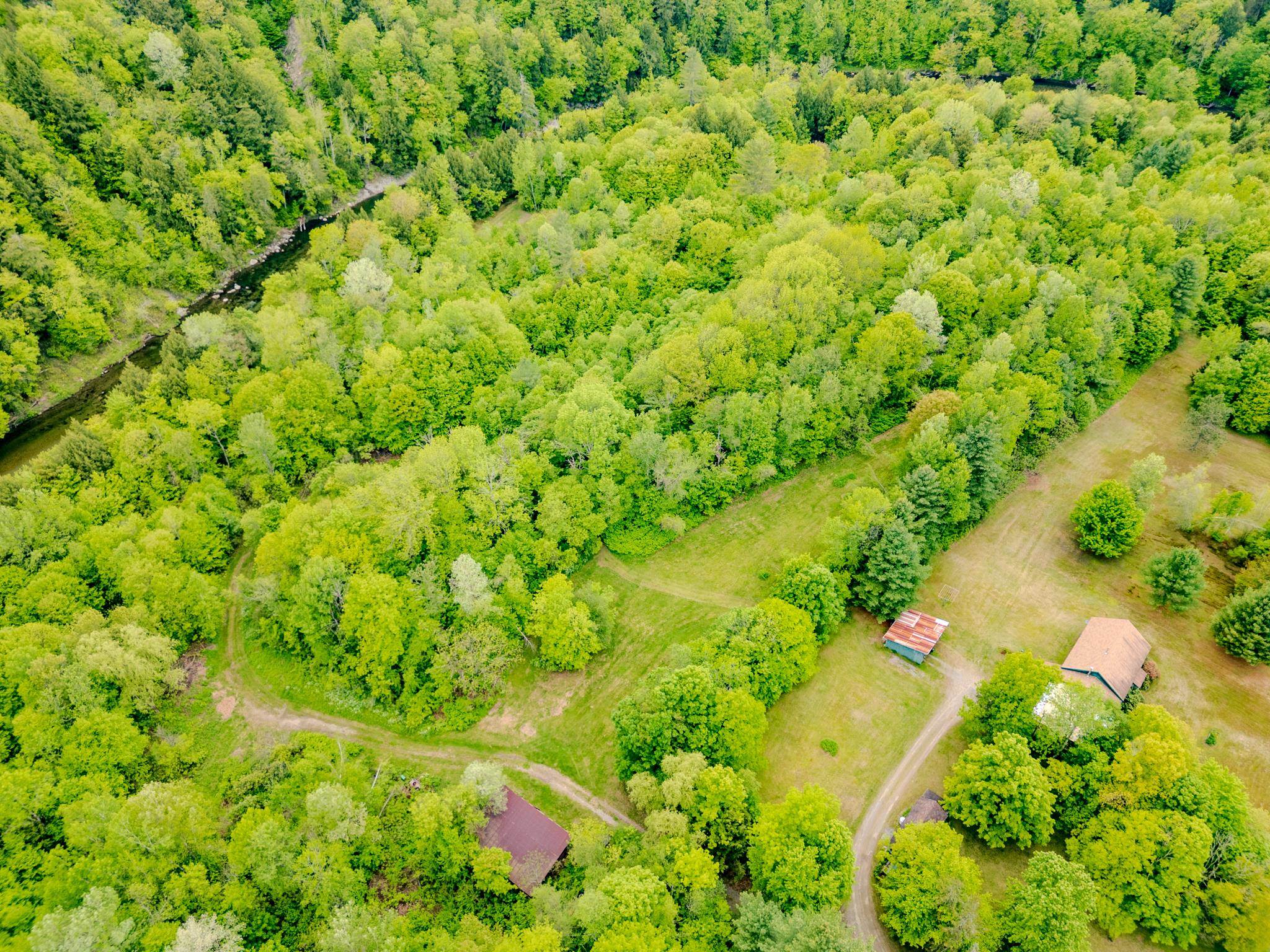 399 Twitchell Settlement, Unit 1 2 Rochester, VT 05767 - Photo 43 of 53
