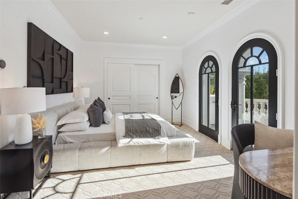 28 Shoreridge Newport Coast, CA 92657 - Photo 48 of 75 Bedroom #3 ensuite with private terrace.