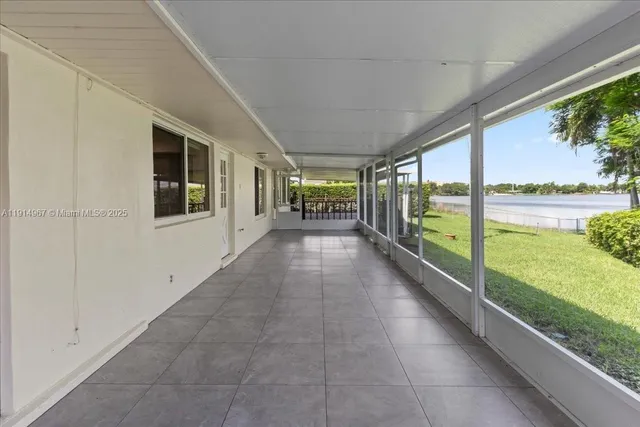 $10,000 | 1961 Northeast 188th Street, Miami, FL 33179