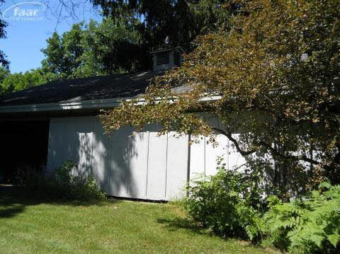 7480 West Frances Road Flushing, MI 48433 - Photo 17 of 19 20185952-16.JPG