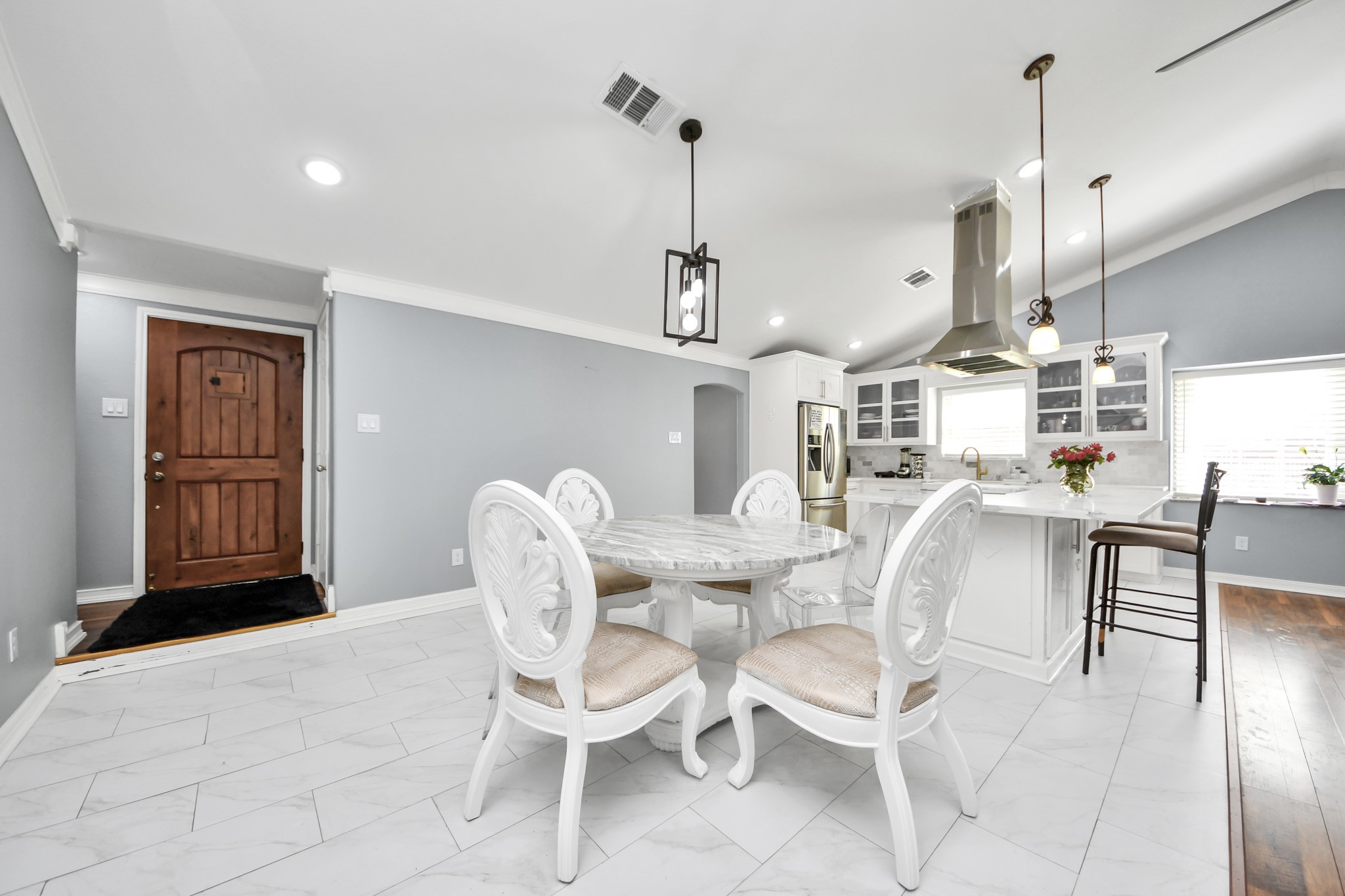 1359 Littleport Lane Channelview, TX 77530 - Photo 7 of 32 a dining room with furniture and window