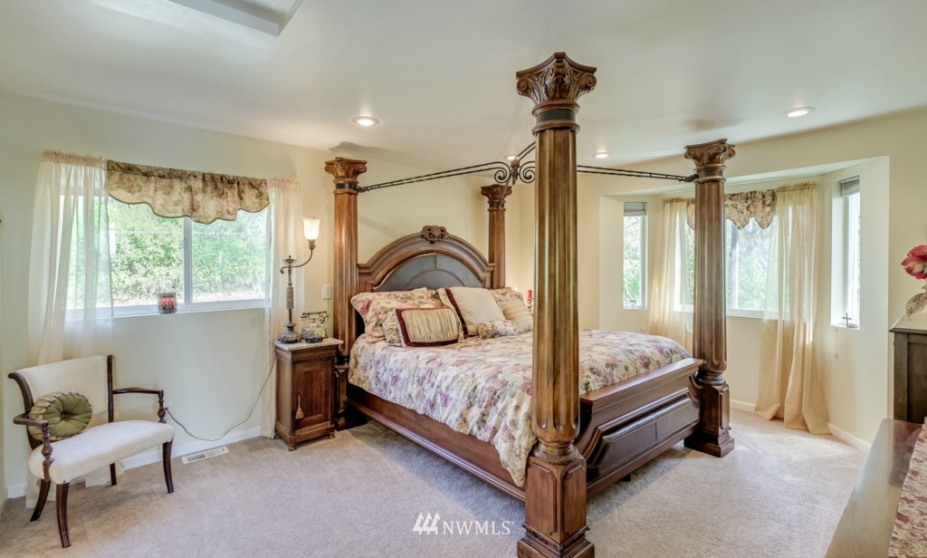 4908 Weber Road Snohomish, WA 98290 - Photo 8 of 19