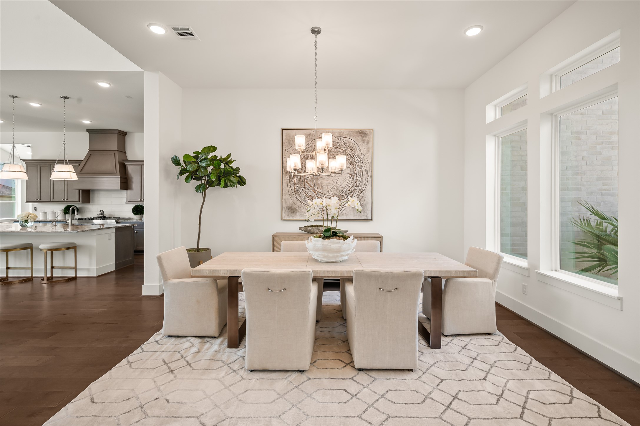 2215 MacArthur Street Houston, TX 77030 - Photo 8 of 33 a view of a dining room with furniture window and outside view