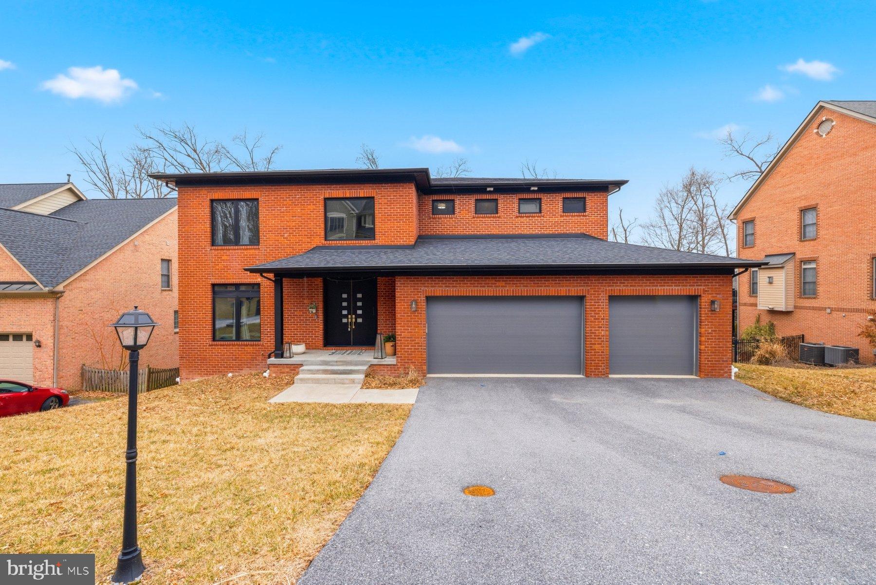 6713 Box Turtle Court New Market, MD 21774 - Photo 2 of 70 Stunning brick home in Aspen!