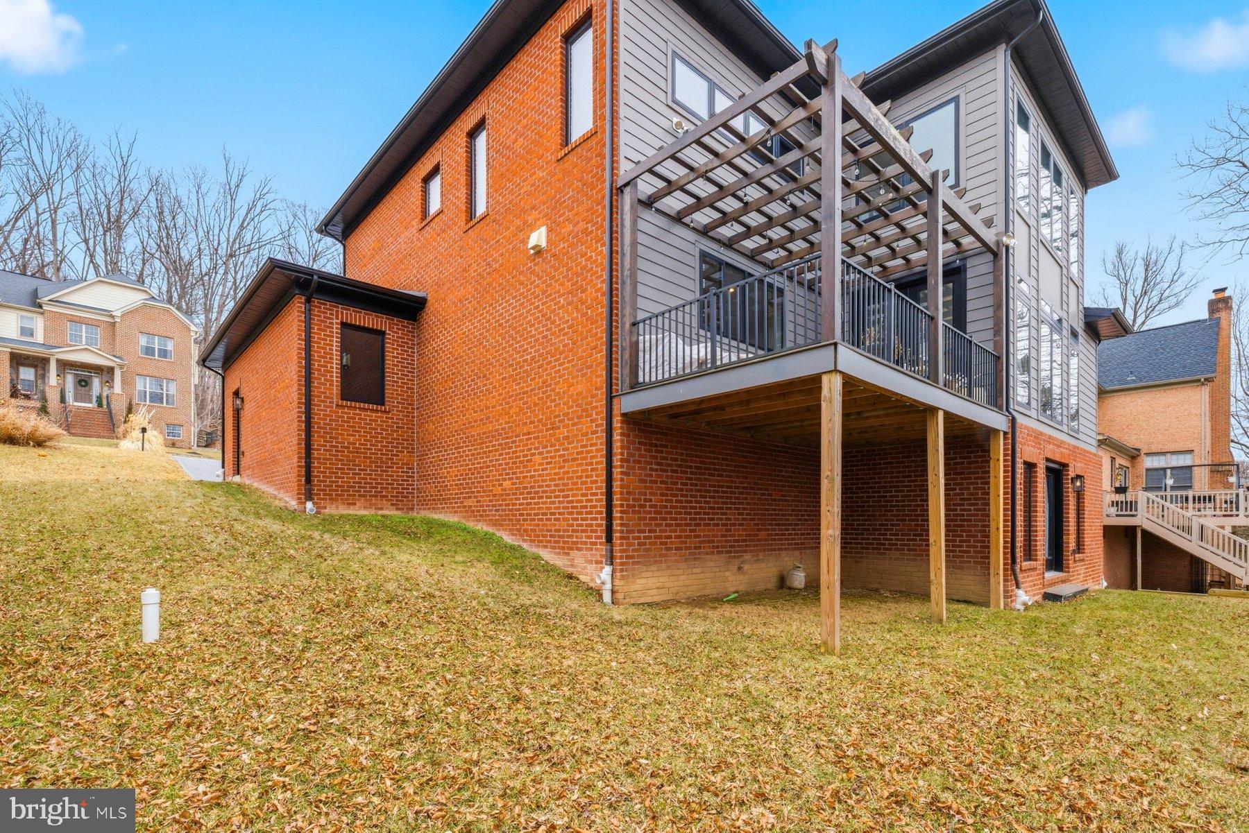 6713 Box Turtle Court New Market, MD 21774 - Photo 56 of 70 Walk out from basement to flat area of back yard.