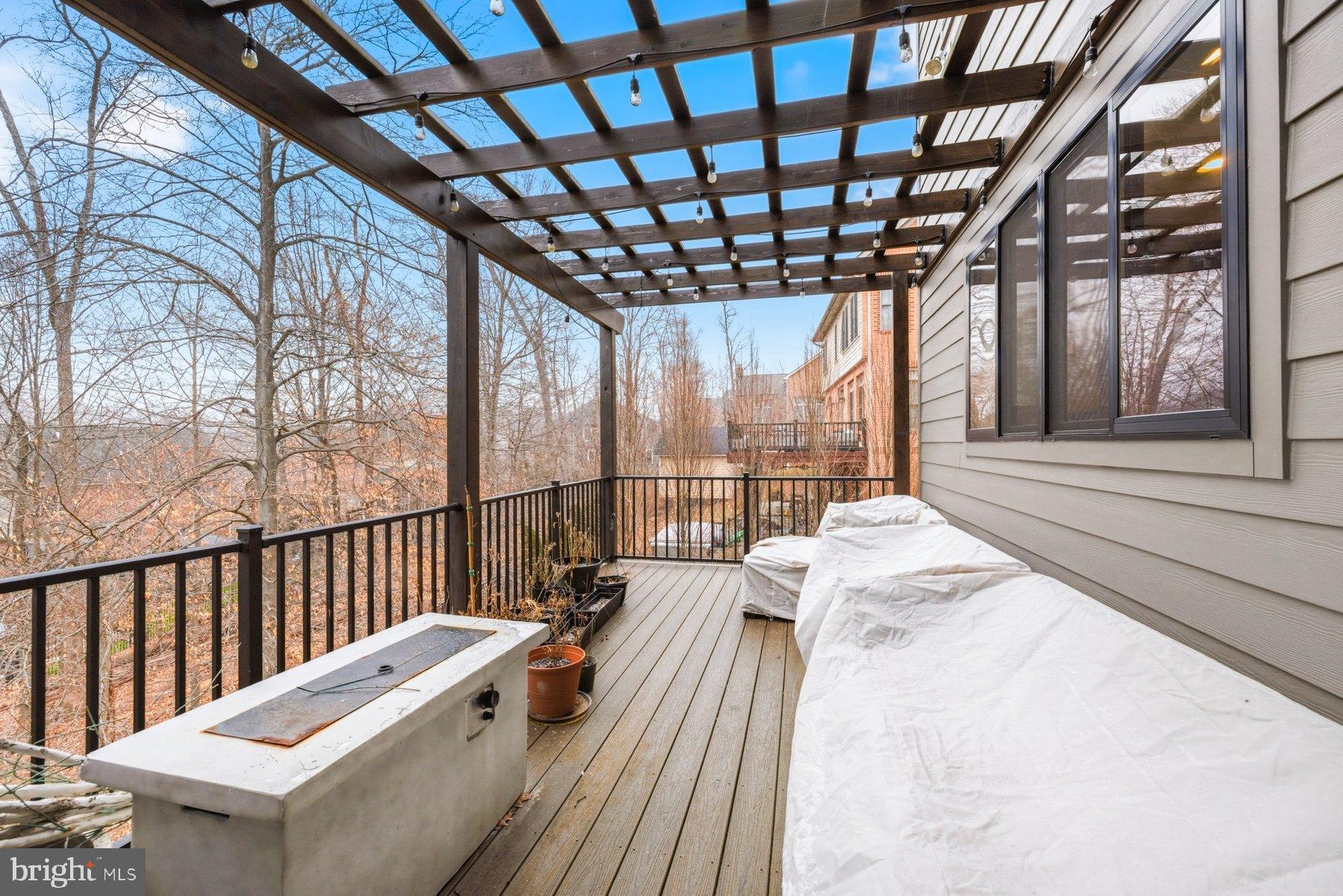 6713 Box Turtle Court New Market, MD 21774 - Photo 57 of 70 No maintenance deck covered with a pagoda.