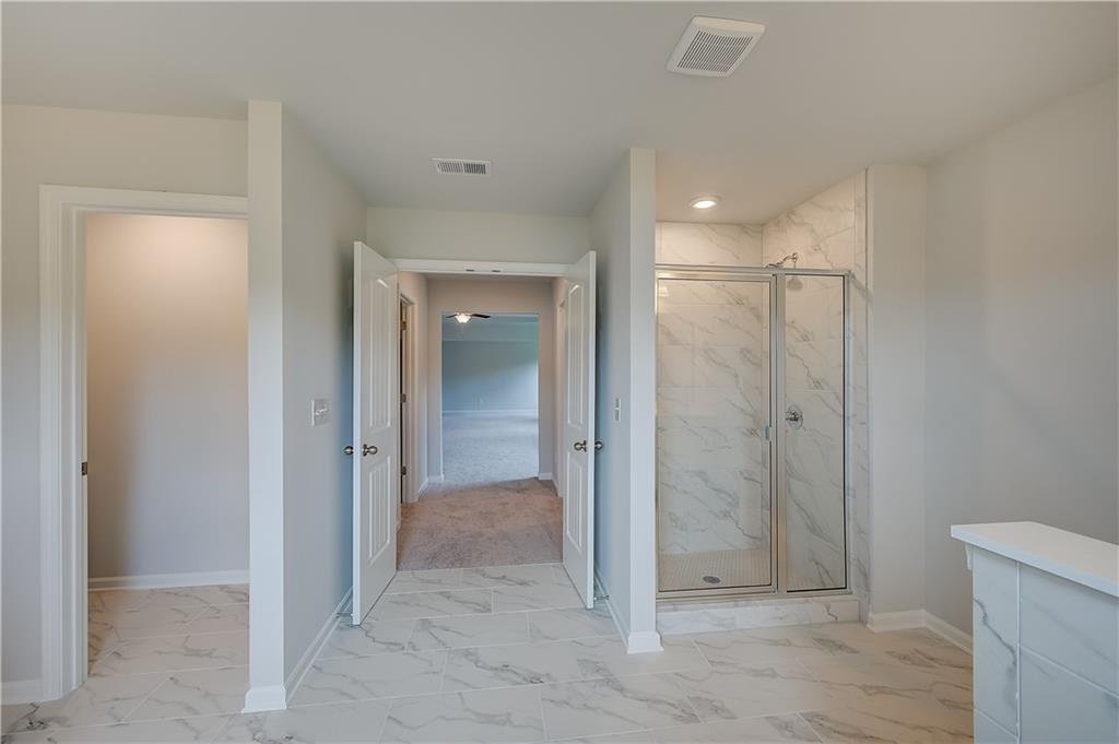 343 Linford Drive Locust Grove, GA 30248 - Photo 33 of 36 a view of entryway with shower