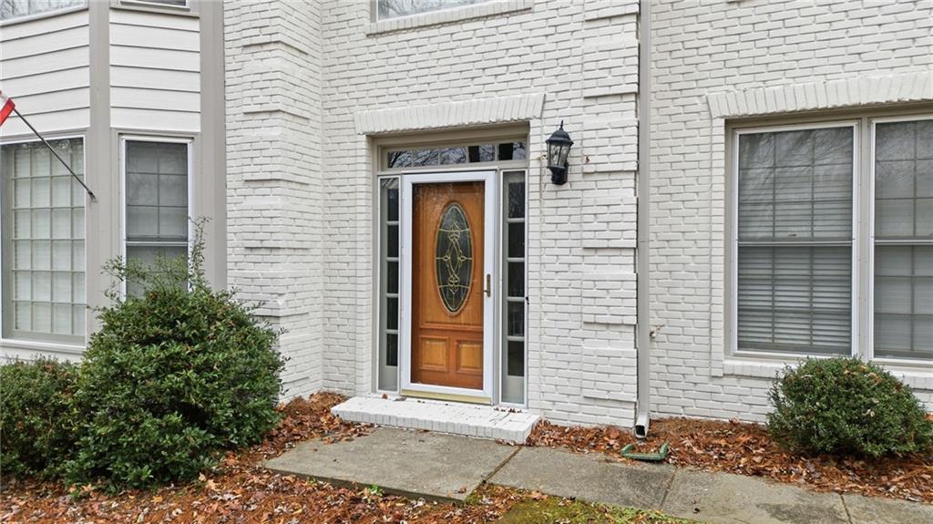 5868 Valine Way Sugar Hill, GA 30518 - Photo 3 of 32 a front view of a house