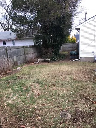 $3,825 | 4005 Worthmor Drive, Seaford, NY 11783