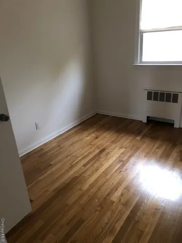 $4,000 | 4005 Worthmor Drive, Seaford, NY 11783