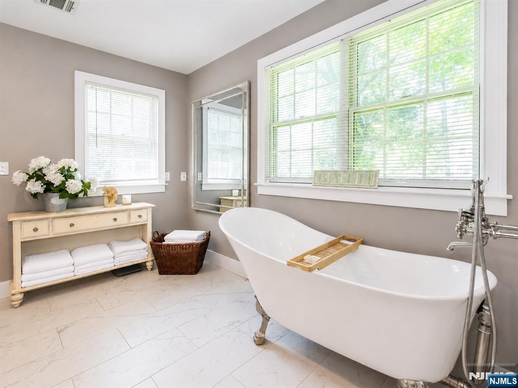 159 Mountainside Road Mendham, NJ 07945 - Photo 31 of 43 Gallery Image 31