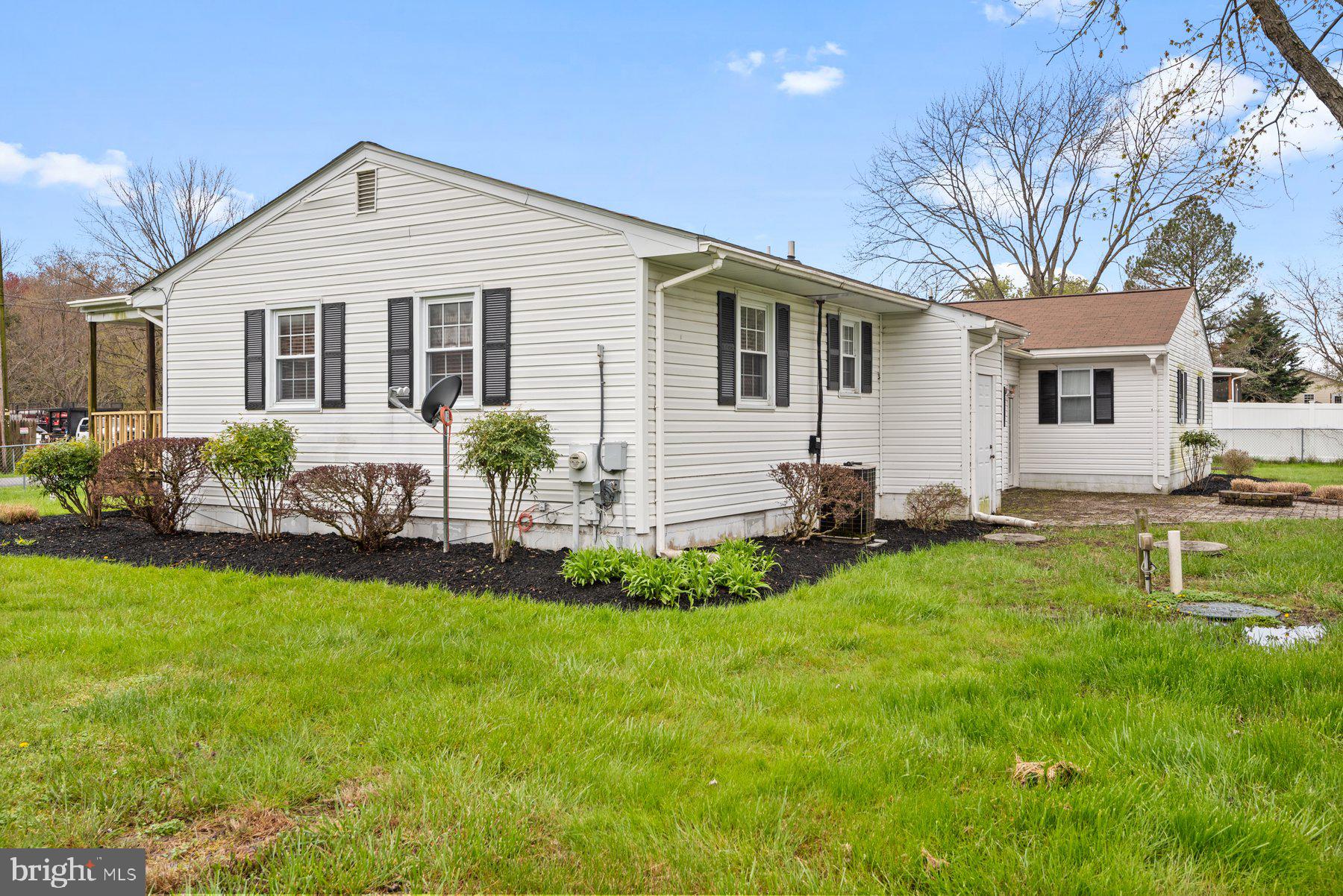 1304 Little Creek Road Chester, MD 21619 - Photo 20 of 27 Side View