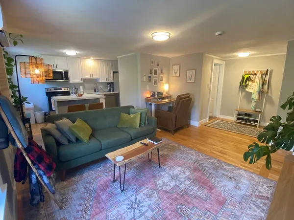 $2,200 | 13 Pleasant Street, Unit 2, Medfield, MA 02052