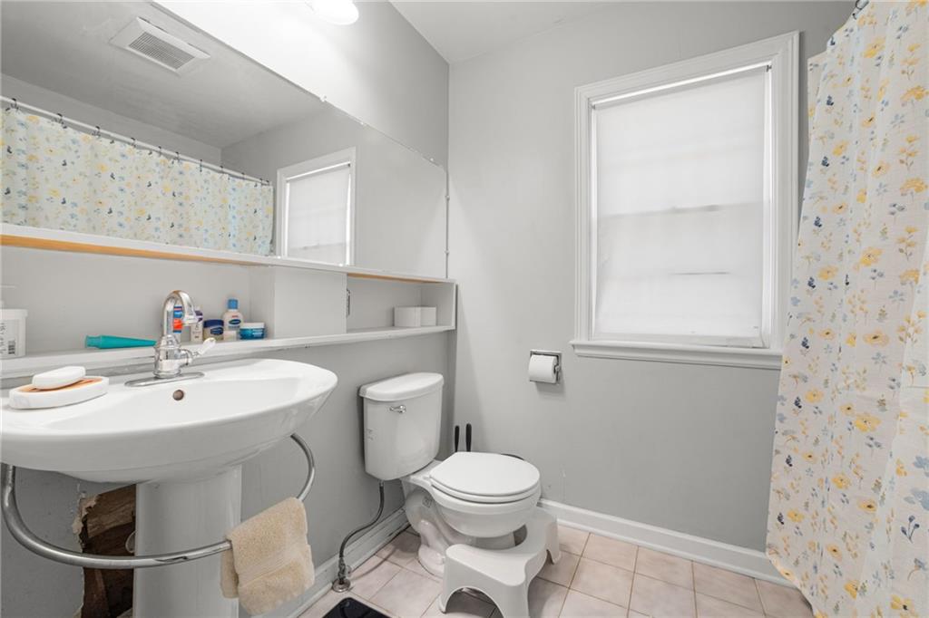 1709 Learnard Avenue Lawrence, KS 66044 - Photo 16 of 33