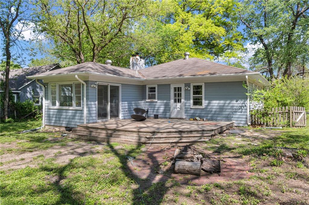 1709 Learnard Avenue Lawrence, KS 66044 - Photo 28 of 33