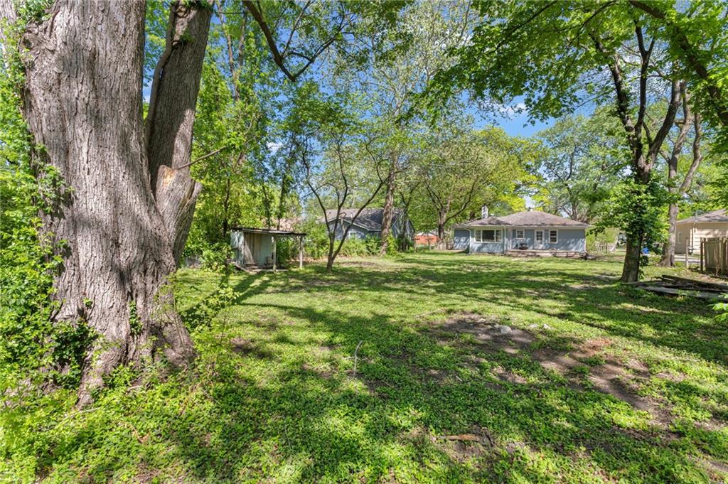 1709 Learnard Avenue Lawrence, KS 66044 - Photo 32 of 33