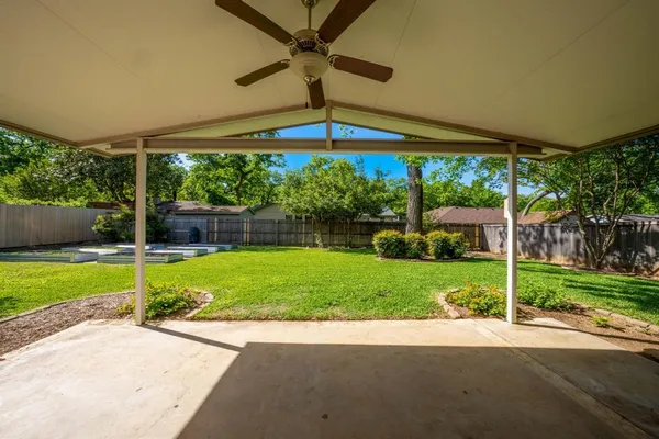 $400,000 | 2811 Wentwood Drive, Grapevine, TX 76051