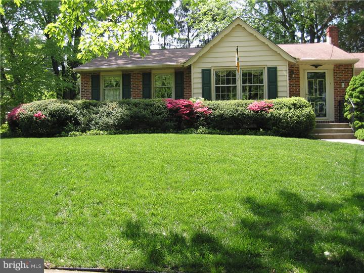 1 Ridgewood Circle Haddonfield, NJ 08033 - Photo 1 of 25 Exterior Front