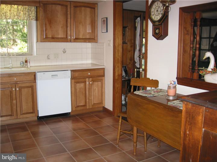 1 Ridgewood Circle Haddonfield, NJ 08033 - Photo 13 of 25 Kitchen