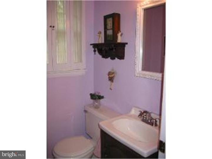 1 Ridgewood Circle Haddonfield, NJ 08033 - Photo 14 of 25 Half Bath