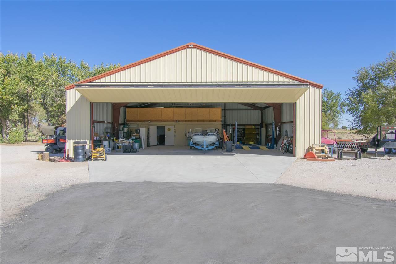 5141 Solias Road Fallon, NV 89406 - Photo 20 of 24 a view of a house with sitting area and roof