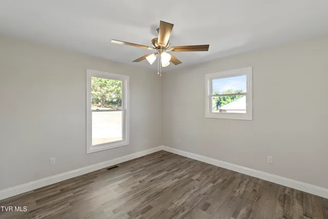 $425,000 | 124 Keeneland Circle, Greeneville, TN 37743