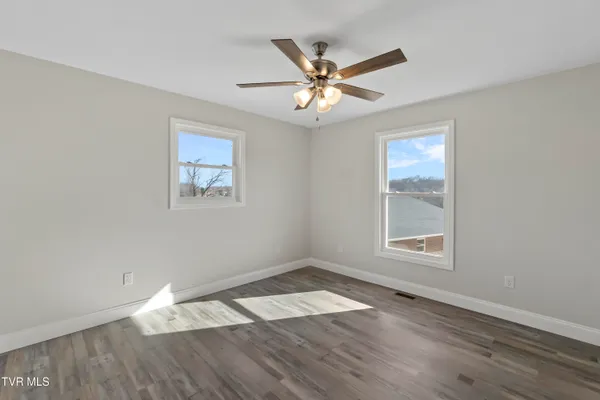 $415,000 | 124 Keeneland Circle, Greeneville, TN 37743